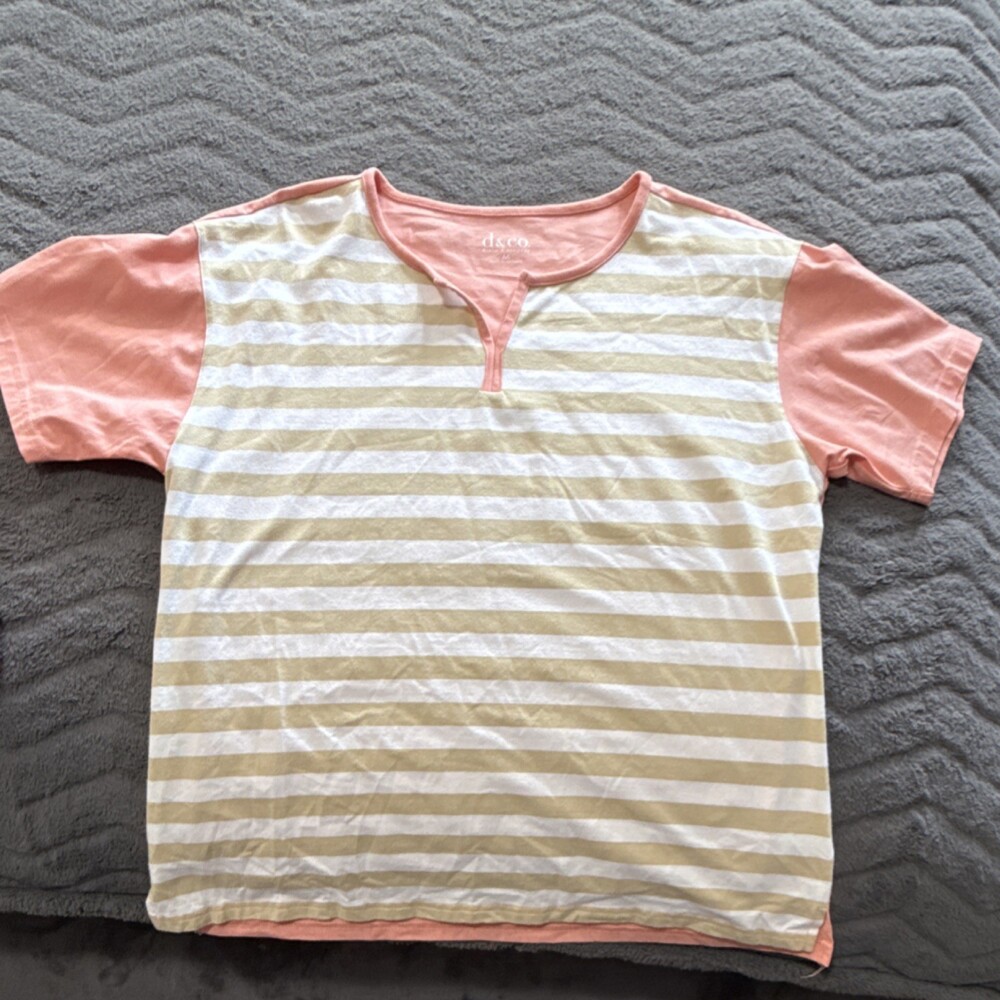 d&co. denim + company Pink Striped Split Neck Short Sleeve Knit T-Shirt M